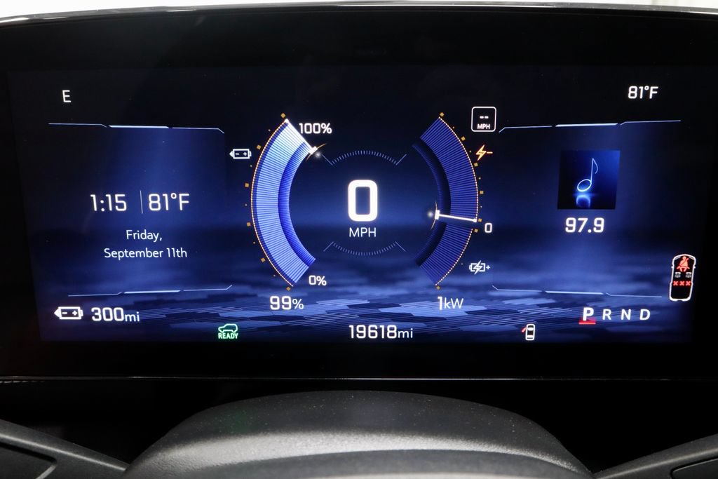 Used 2024 Chevrolet Blazer EV LT AWD/4WD image 29