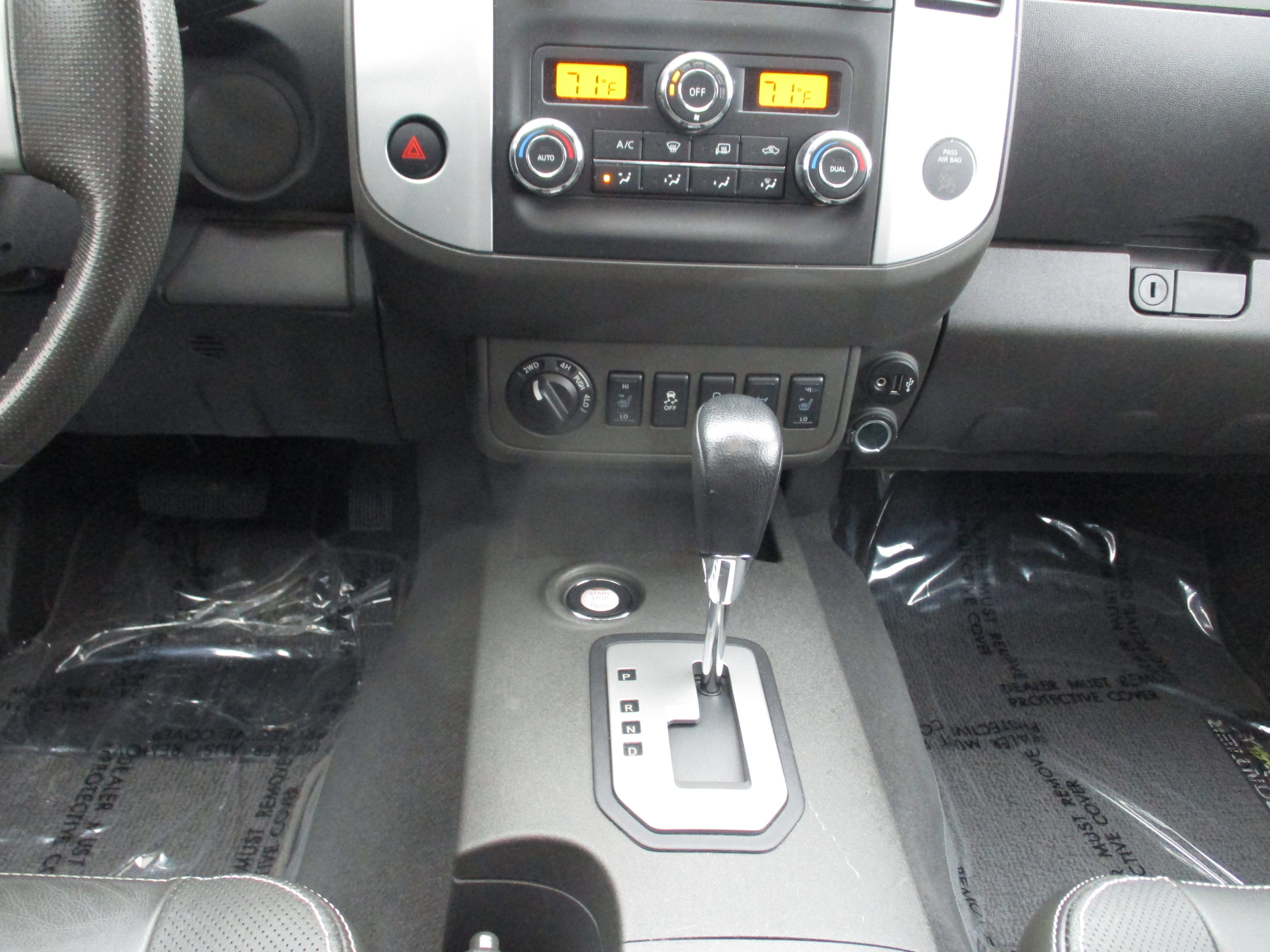 Used 2020 Nissan Frontier PRO-4X AWD/4WD image 34