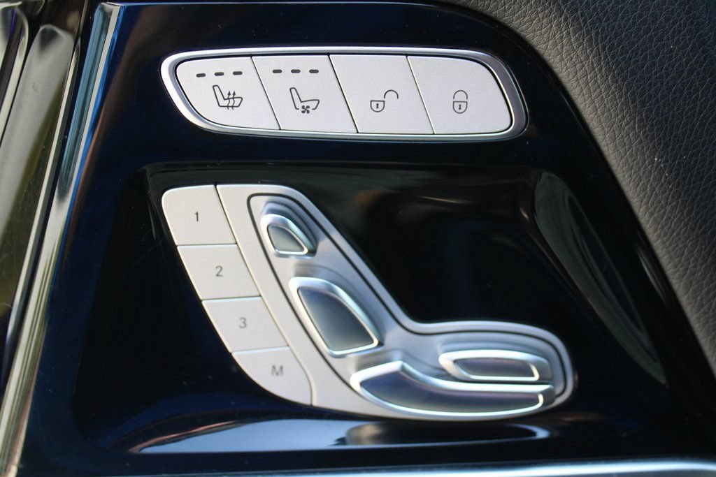 Used 2021 Mercedes-Benz G 63 AMG 4MATIC w/ G Manufaktur Interior Package image 19