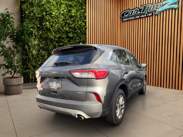 Used 2022 Ford Escape SE w/ Cold Weather Package AWD/4WD image 6