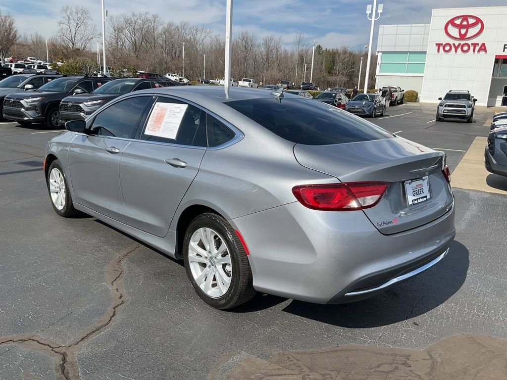 Used 2017 Chrysler 200 Limited Platinum image 15