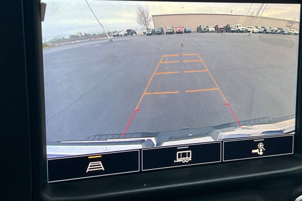 Used 2022 GMC Sierra 2500 AT4 AWD/4WD image 19