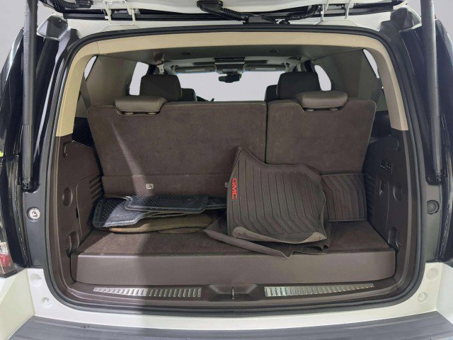 Used 2016 GMC Yukon Denali w/ Open Road Package image 41