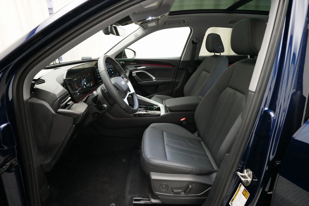 Used 2025 Audi Q5 Premium Plus w/ Premium Plus image 6