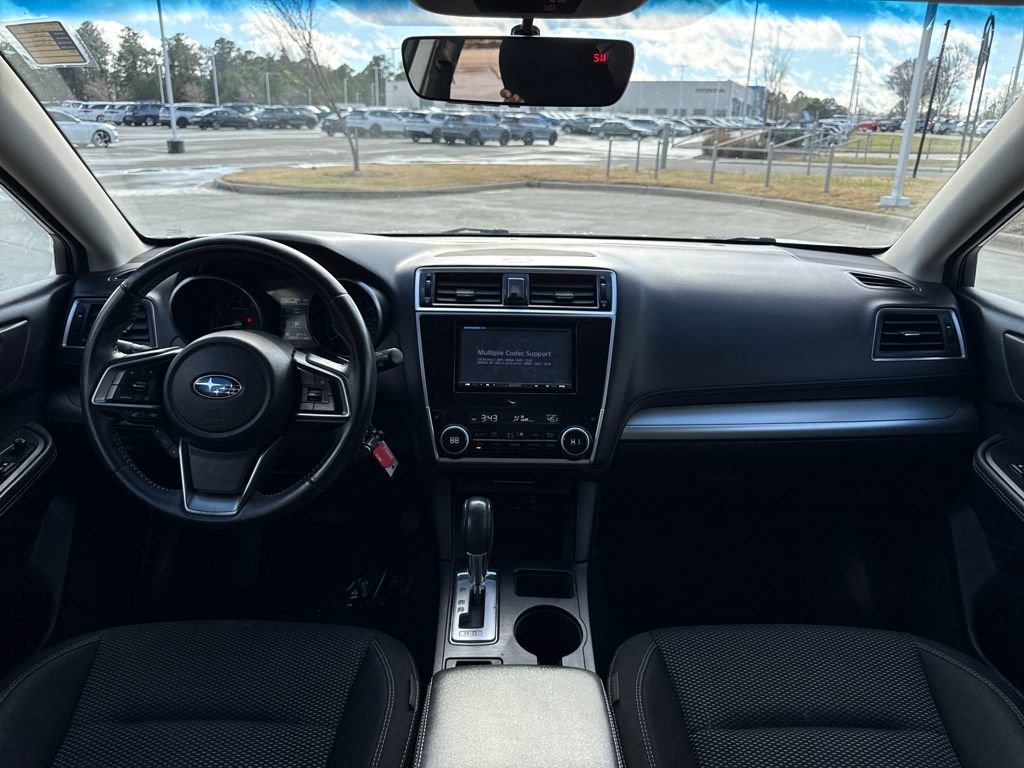Used 2018 Subaru Outback 2.5i Premium image 16