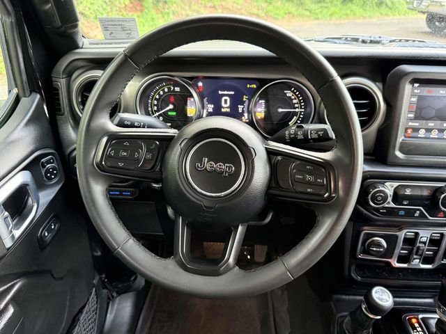 Used 2023 Jeep Wrangler Unlimited AWD/4WD image 14