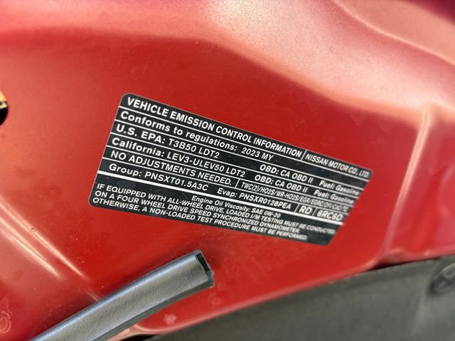Used 2023 Nissan Rogue S AWD/4WD image 10