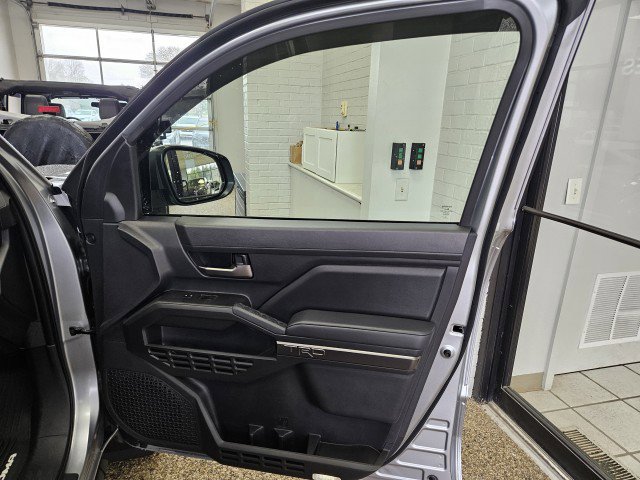 Used 2025 Toyota Tacoma TRD Sport w/ TRD Sport Premium Package AWD/4WD image 14