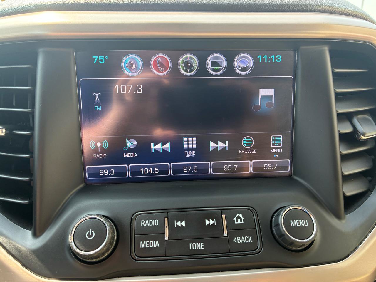 Used 2017 GMC Acadia Denali w/ Technology Package FWD image 21