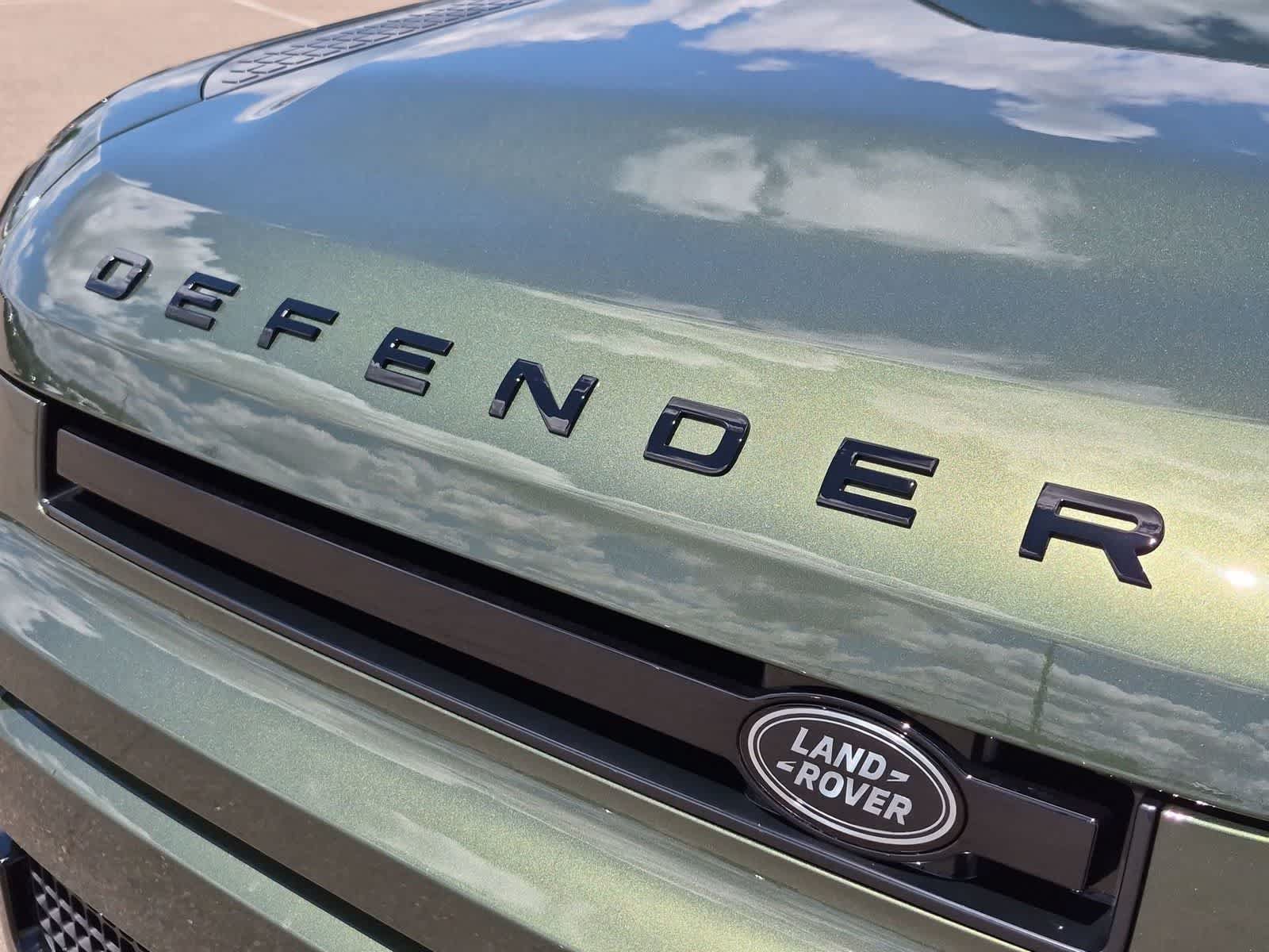 New 2026 Land Rover Defender 110 S AWD/4WD image 12
