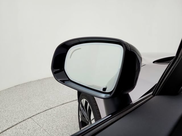 New 2026 Volvo XC60 B5 Plus w/ Protection Package Premier AWD/4WD image 19