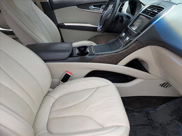 Used 2016 Lincoln MKX Select w/ Select Plus Package image 20