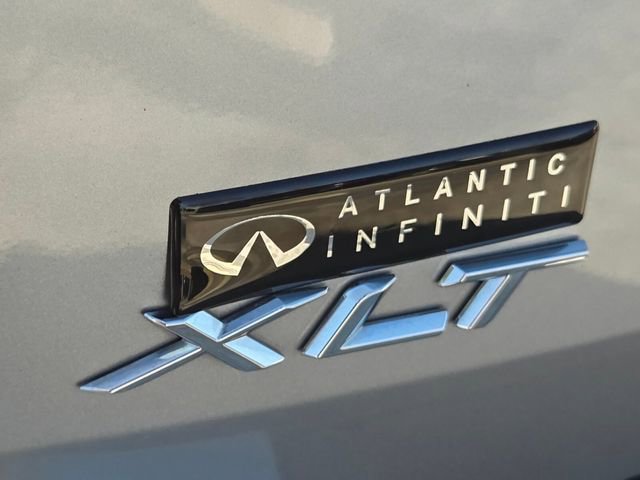 Used 2022 Ford Explorer XLT w/ Class IV Trailer Tow Package image 16