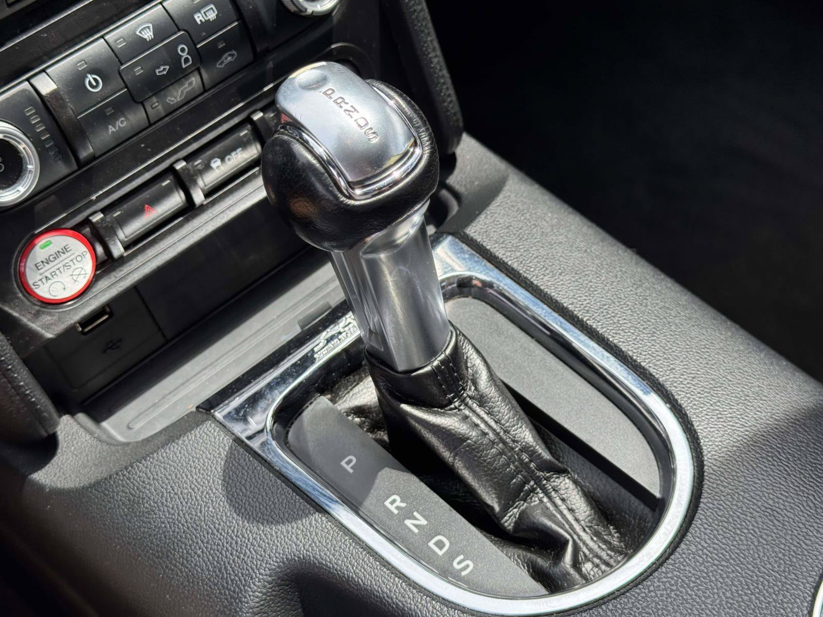 Used 2015 Ford Mustang Convertible w/ Equipment Group 051A RWD image 27