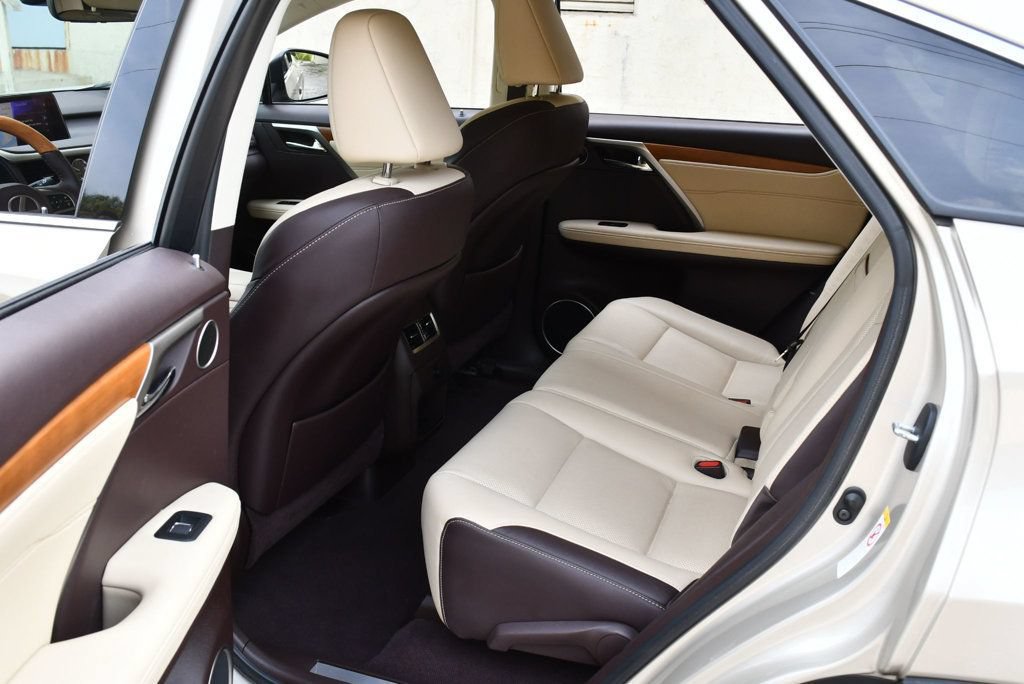 Used 2019 Lexus RX 350 AWD w/ Navigation Package image 15