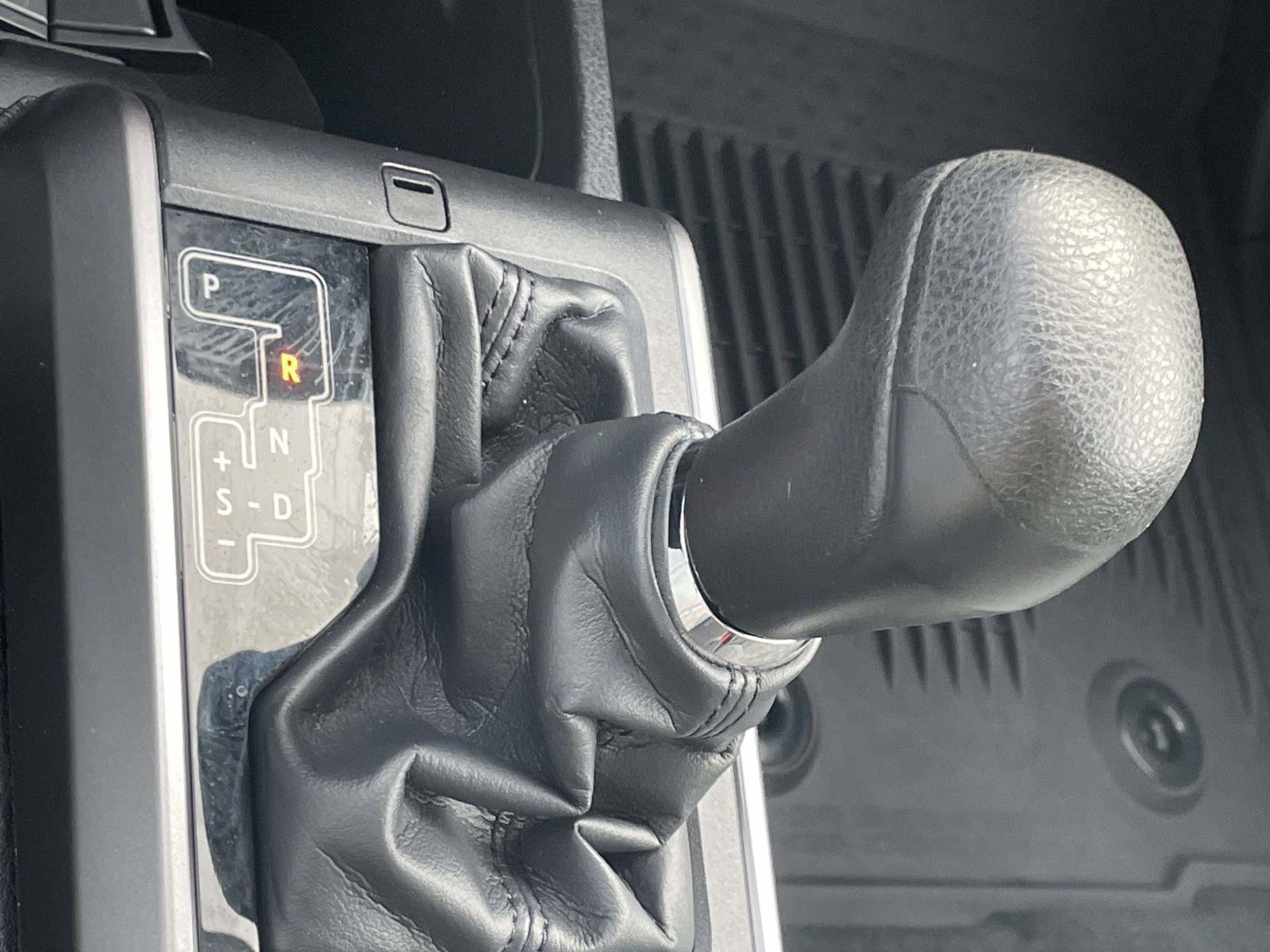 Used 2022 Toyota Tacoma SR5 image 6