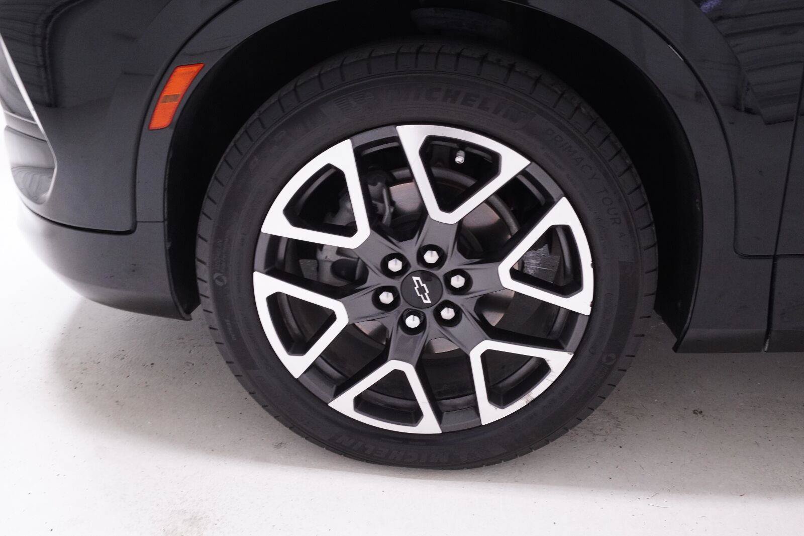 Used 2023 Chevrolet Blazer RS w/ Driver Confidence II Package FWD image 42