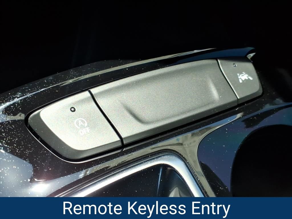 New 2026 Chevrolet Trax RS w/ Sunroof Package FWD image 9