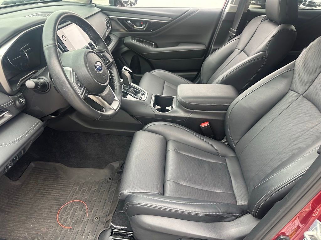 Used 2025 Subaru Outback Limited image 24