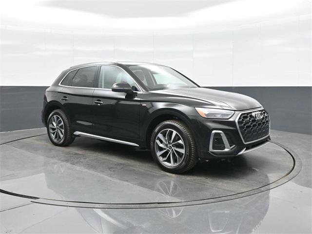 Used 2022 Audi Q5 2.0T Premium Plus w/ Premium Plus Package