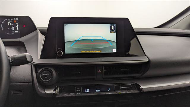 Used 2023 Toyota Prius LE FWD image 28