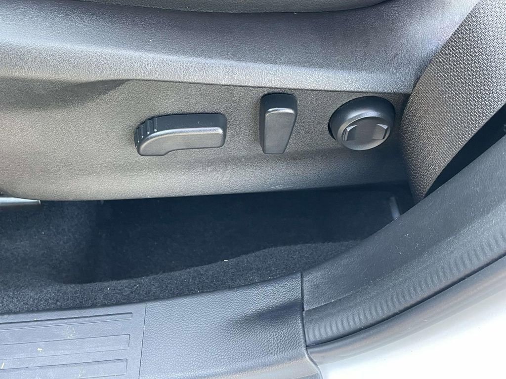 Used 2021 Subaru Forester Touring w/ Popular Package #2 image 13