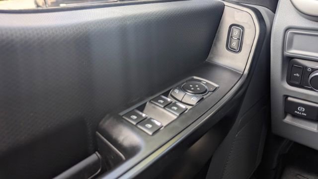 Used 2022 Ford F150 Lightning Pro image 27
