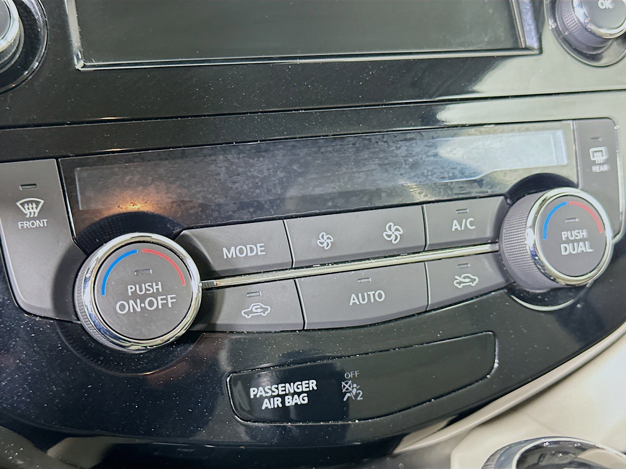 Used 2022 Nissan Rogue Sport SL image 24