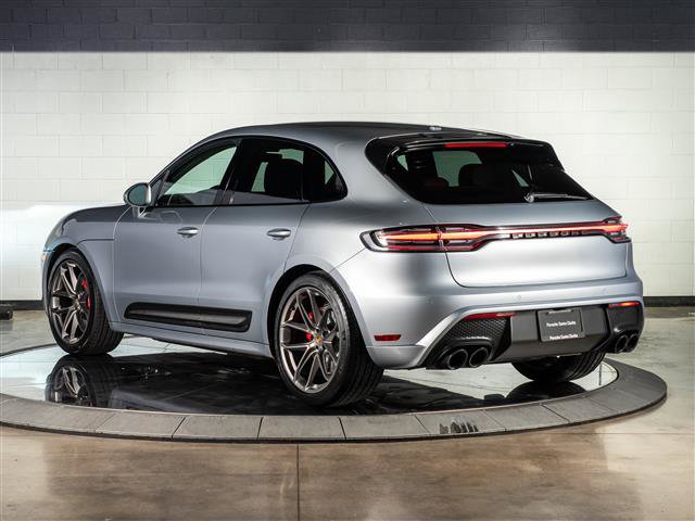 Certified 2026 Porsche Macan GTS AWD/4WD image 3
