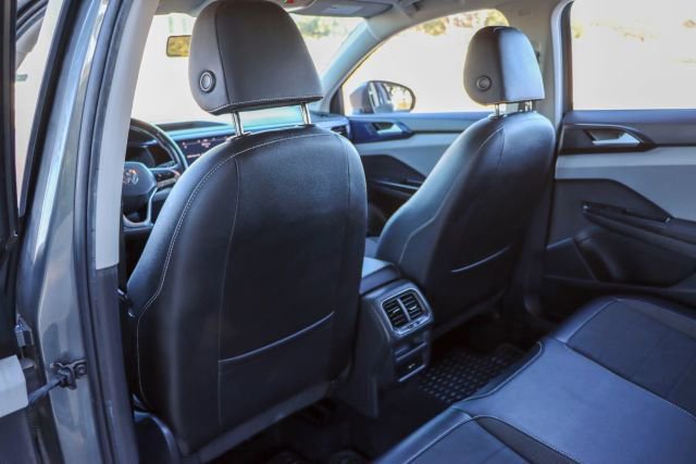 Used 2022 Volkswagen Taos SE image 17