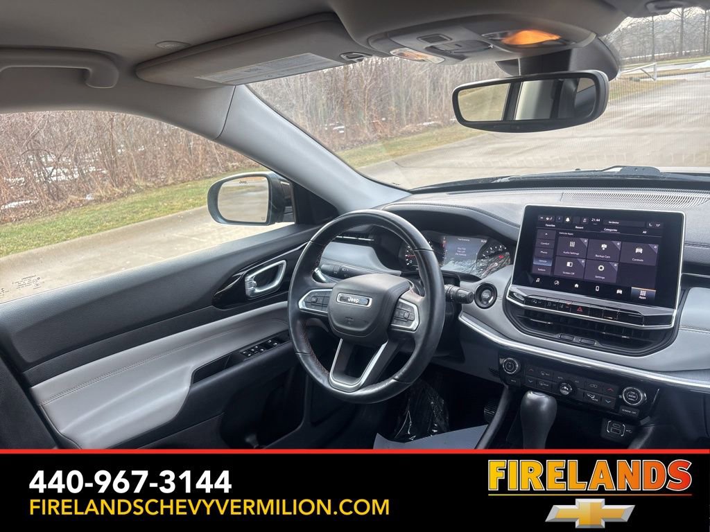 Used 2022 Jeep Compass Limited image 28