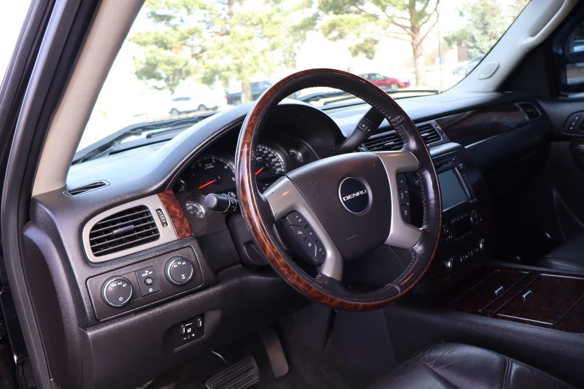 Used 2014 GMC Sierra 2500 Denali image 15