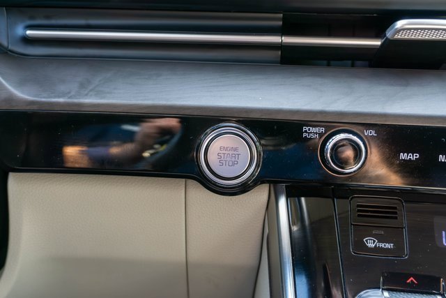 Used 2022 Kia Carnival SX image 35