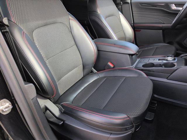 Used 2025 Ford Escape ST-Line image 20