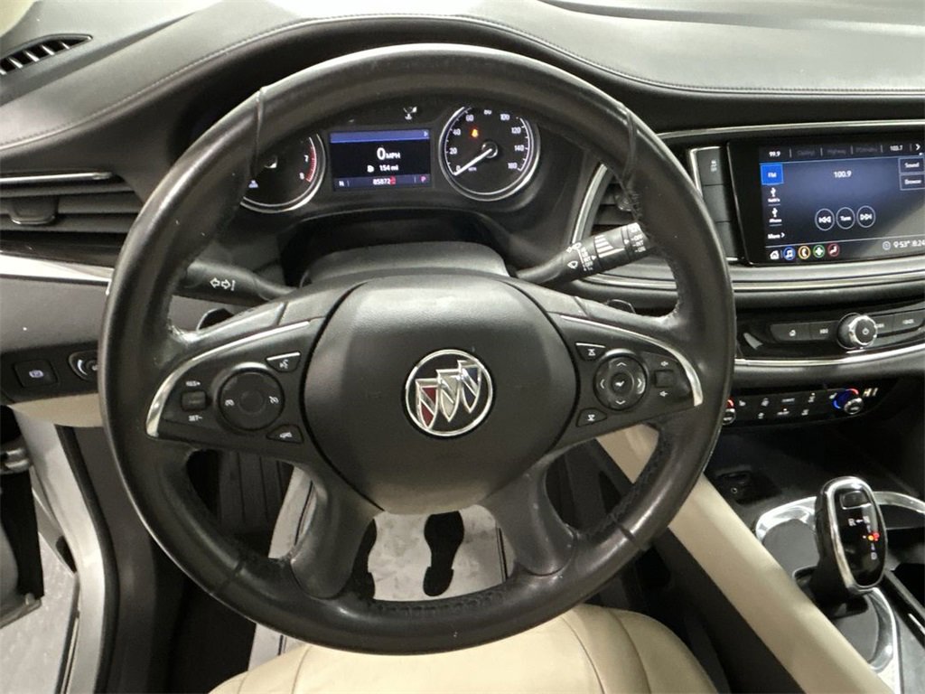 Used 2020 Buick Enclave Essence image 14