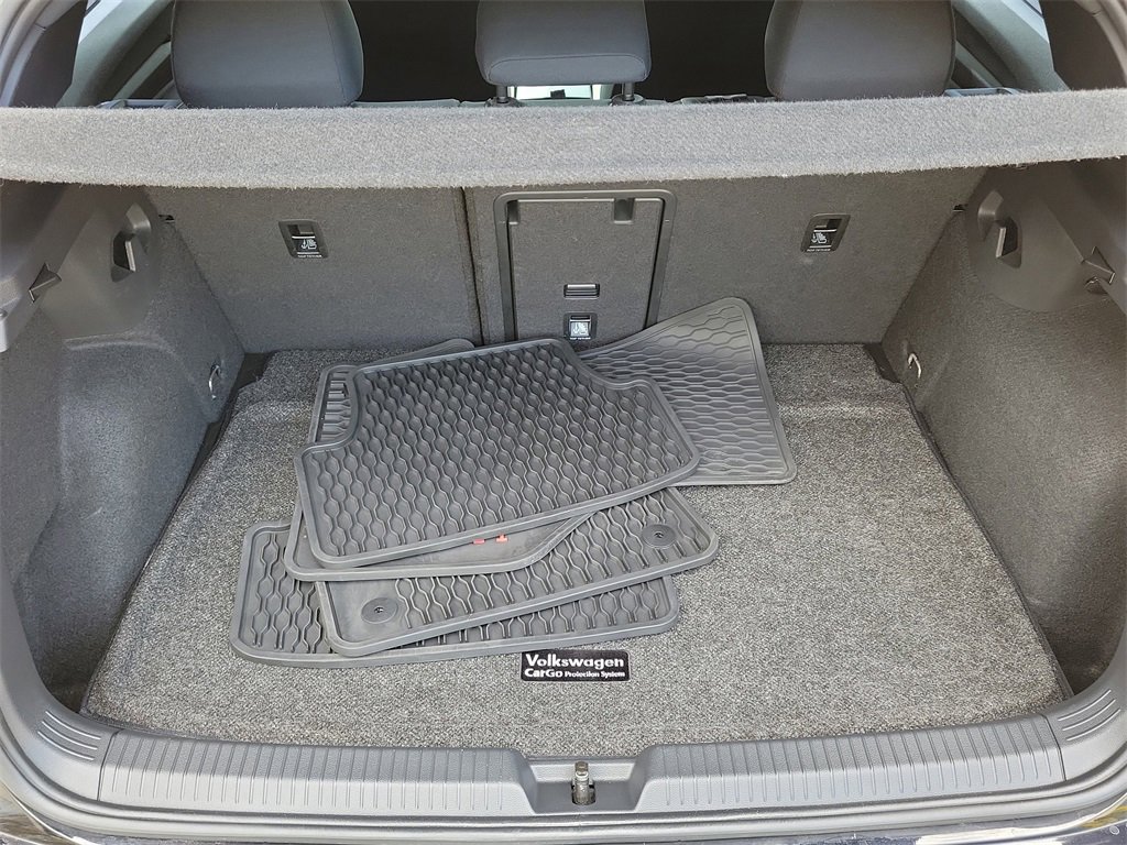 Used 2023 Volkswagen GTI S image 7