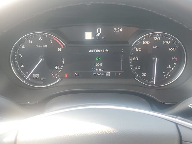Certified 2025 Cadillac XT5 Premium Luxury w/ LPO, Floor Liner Package AWD/4WD image 16