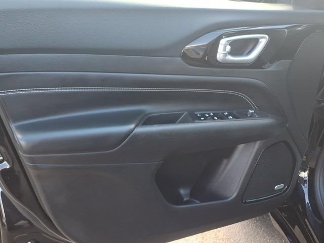 Certified 2023 Jeep Compass High Altitude AWD/4WD image 24