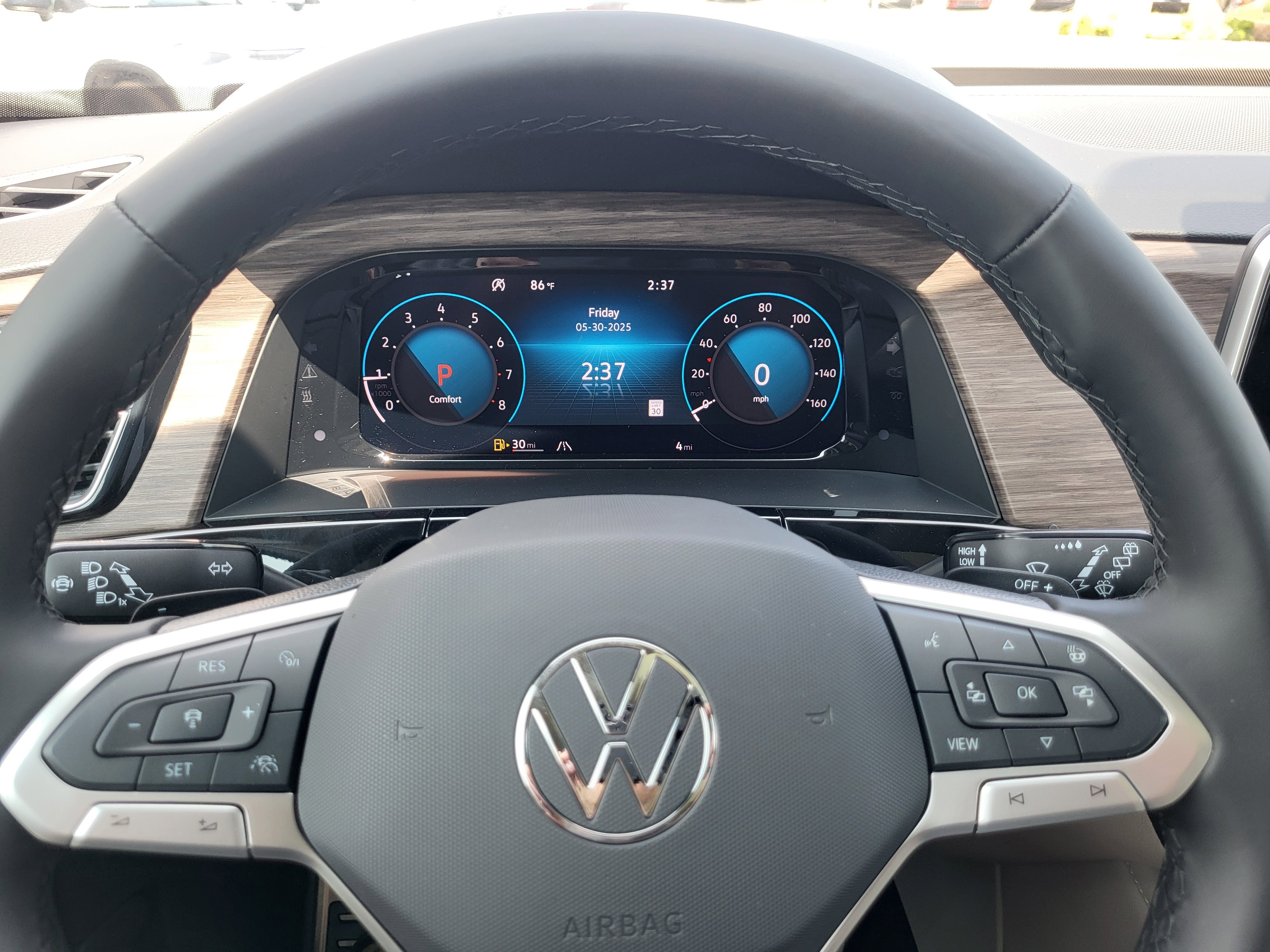 New 2025 Volkswagen Atlas SEL Premium R-Line image 10