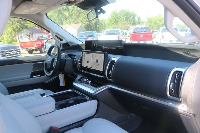 New 2027 Ford Expedition Max Platinum w/ Driver's Package AWD/4WD image 33