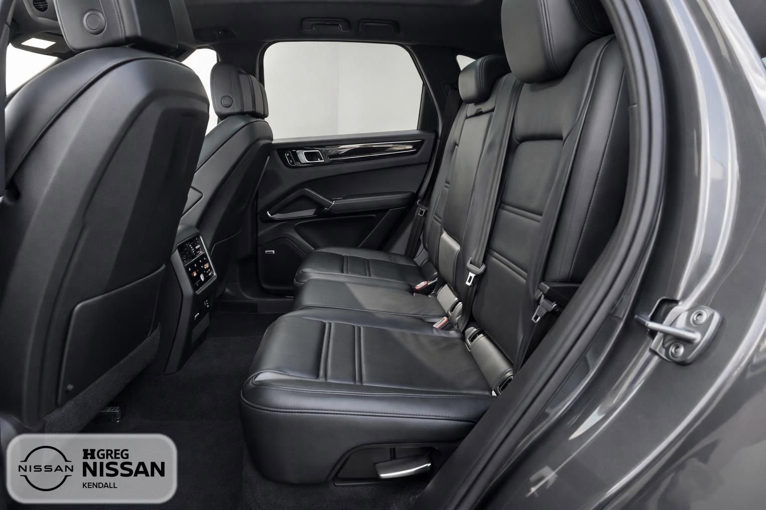 Used 2019 Porsche Cayenne S AWD/4WD image 14