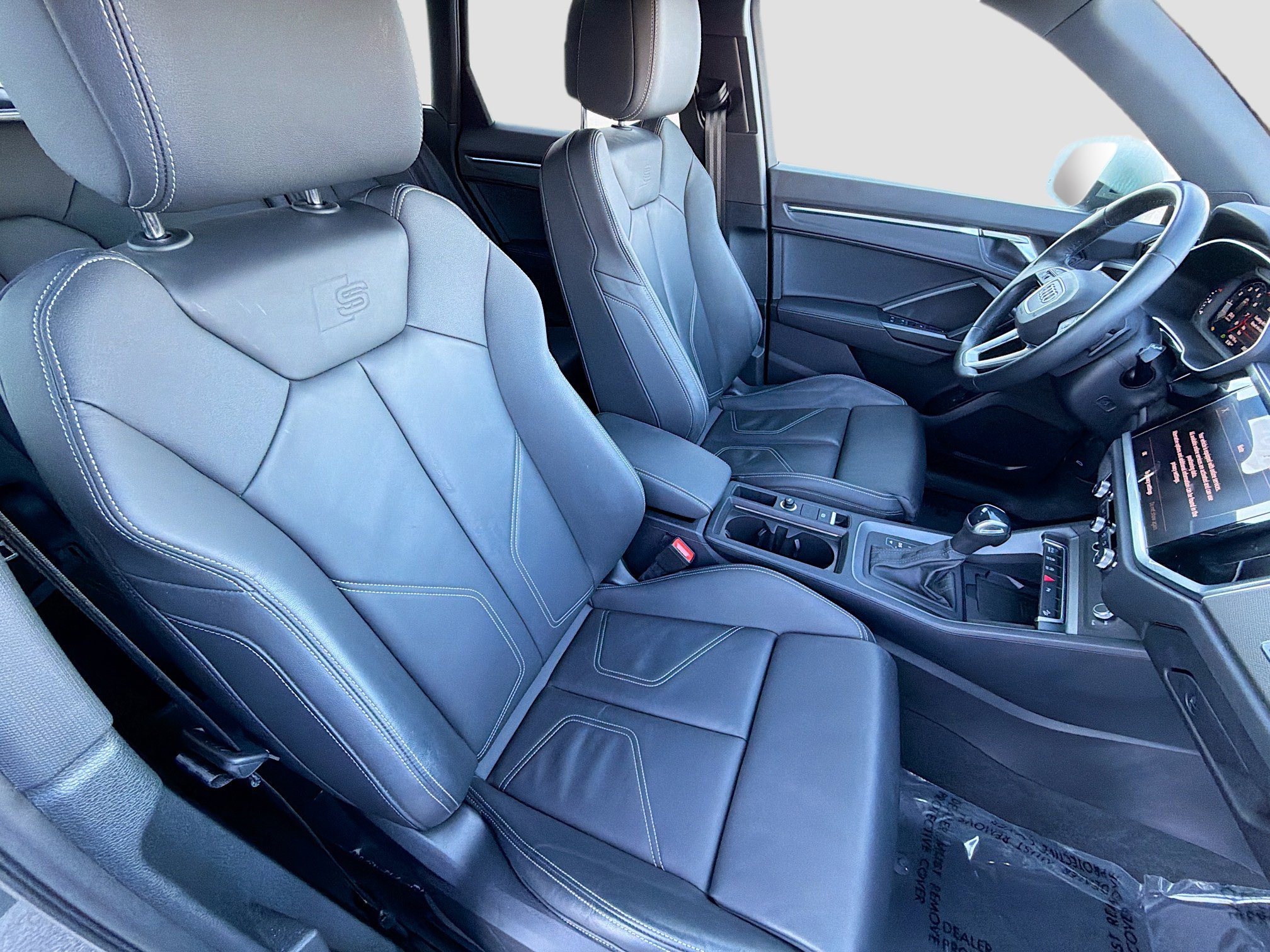 Used 2024 Audi Q3 2.0T Premium Plus image 14