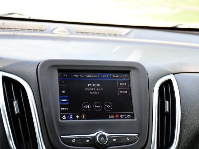 Used 2020 Chevrolet Equinox LT w/ Sport Edition image 22