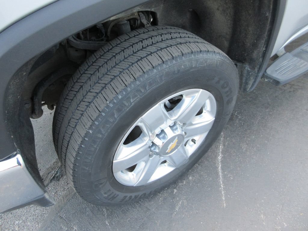 Certified 2022 Chevrolet Silverado 2500 LTZ w/ LTZ Plus Package AWD/4WD image 14