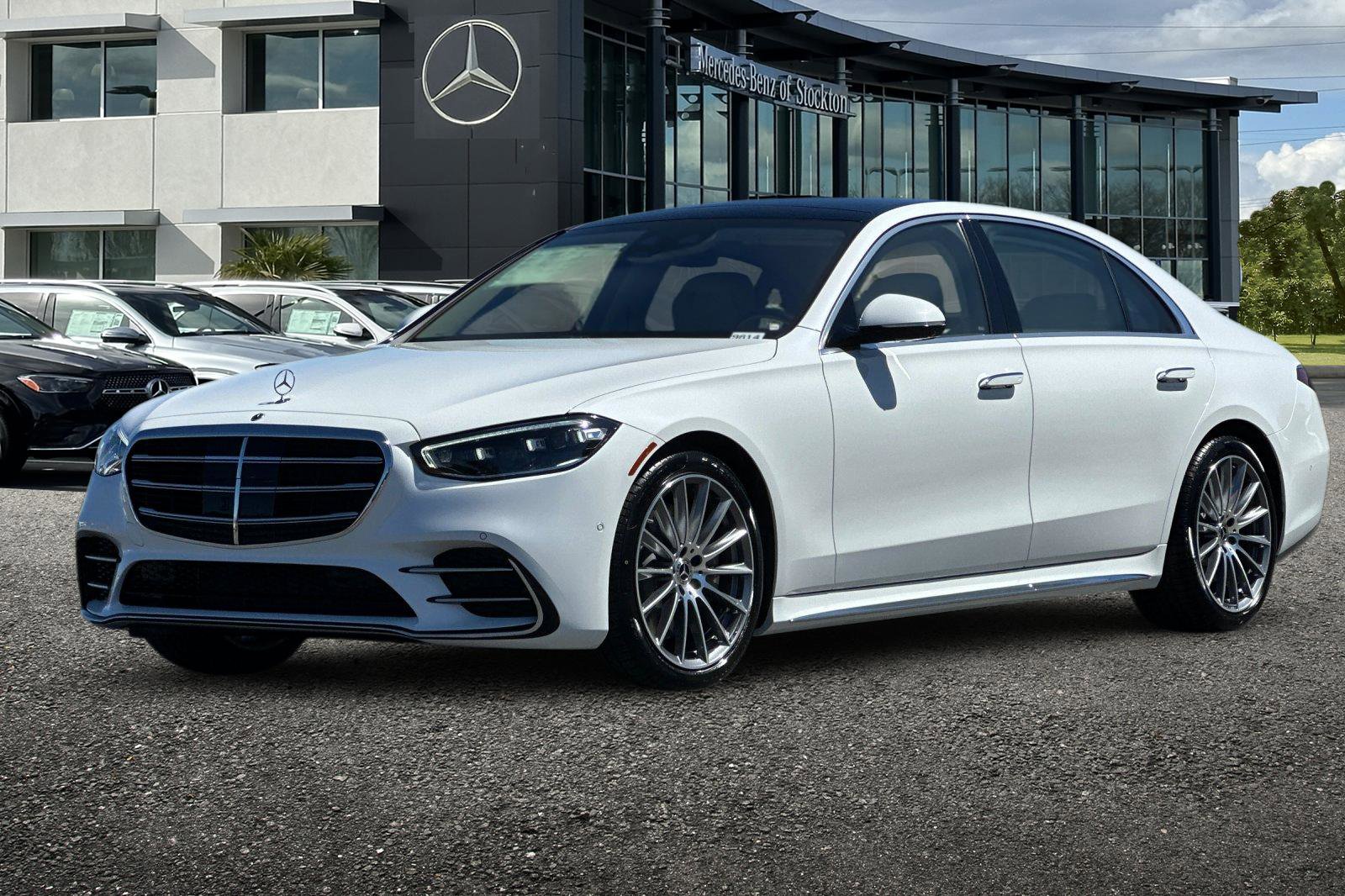 New 2025 Mercedes-Benz S 580 4MATIC Sedan image 8