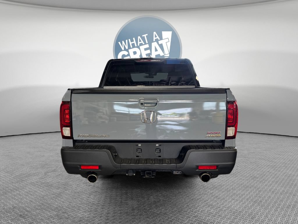 Used 2023 Honda Ridgeline Sport image 5