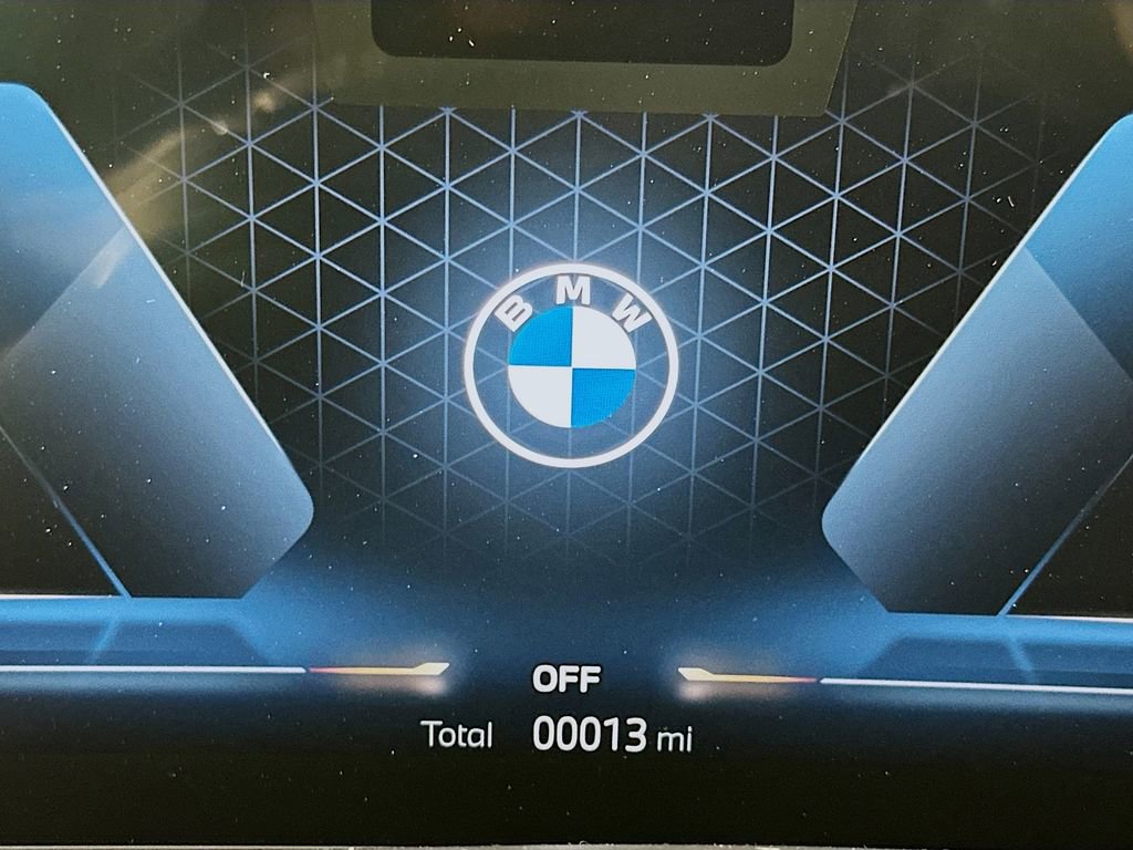 New 2026 BMW X5 xDrive40i w/ Executive Package image 16