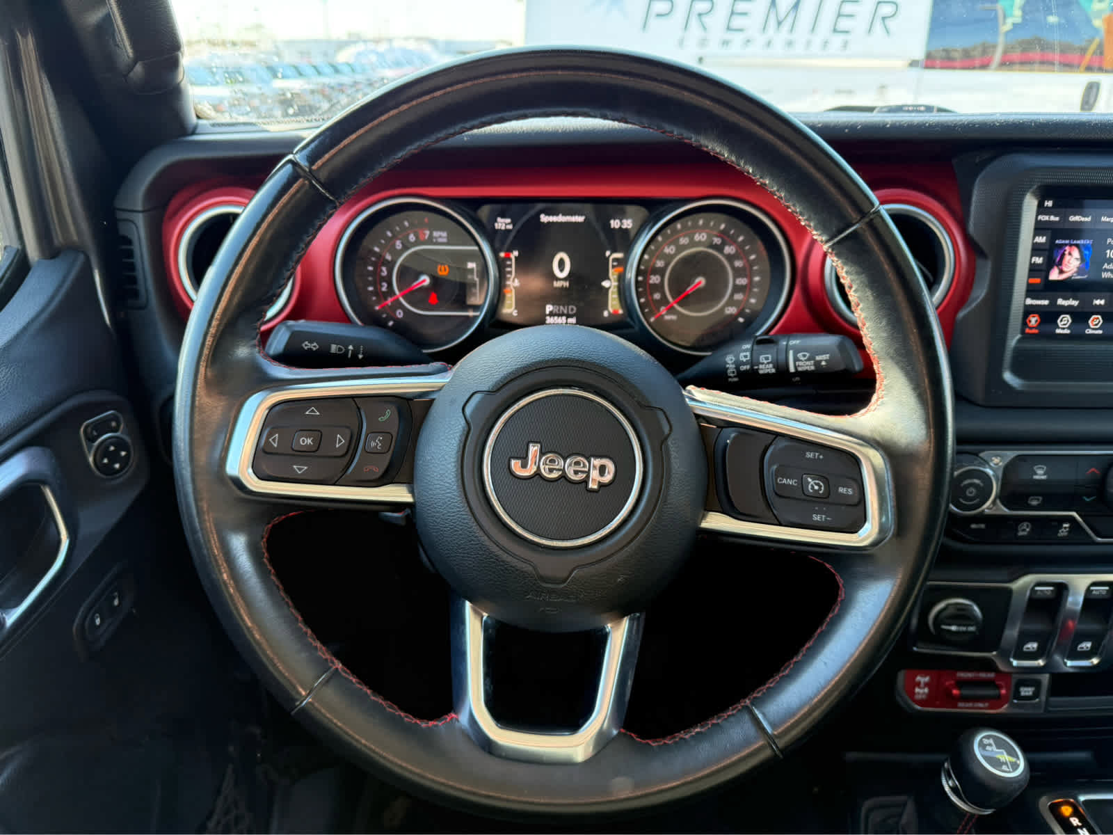 Used 2018 Jeep Wrangler Rubicon w/ Steel Bumper Group image 15