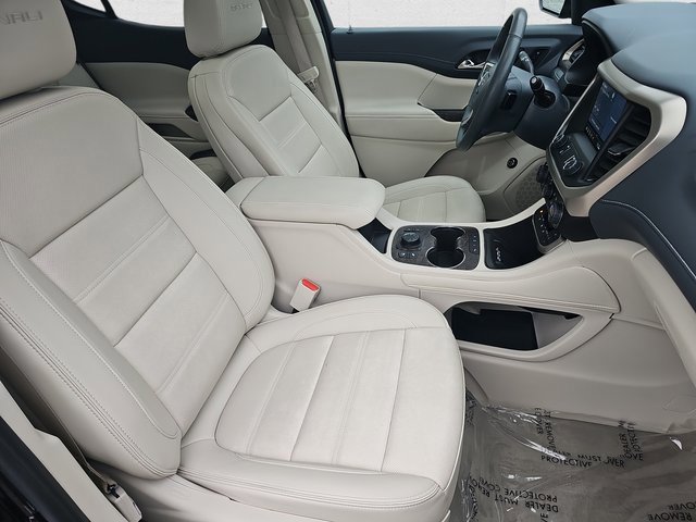 Used 2023 GMC Acadia Denali w/ Denali Ultimate Package image 10