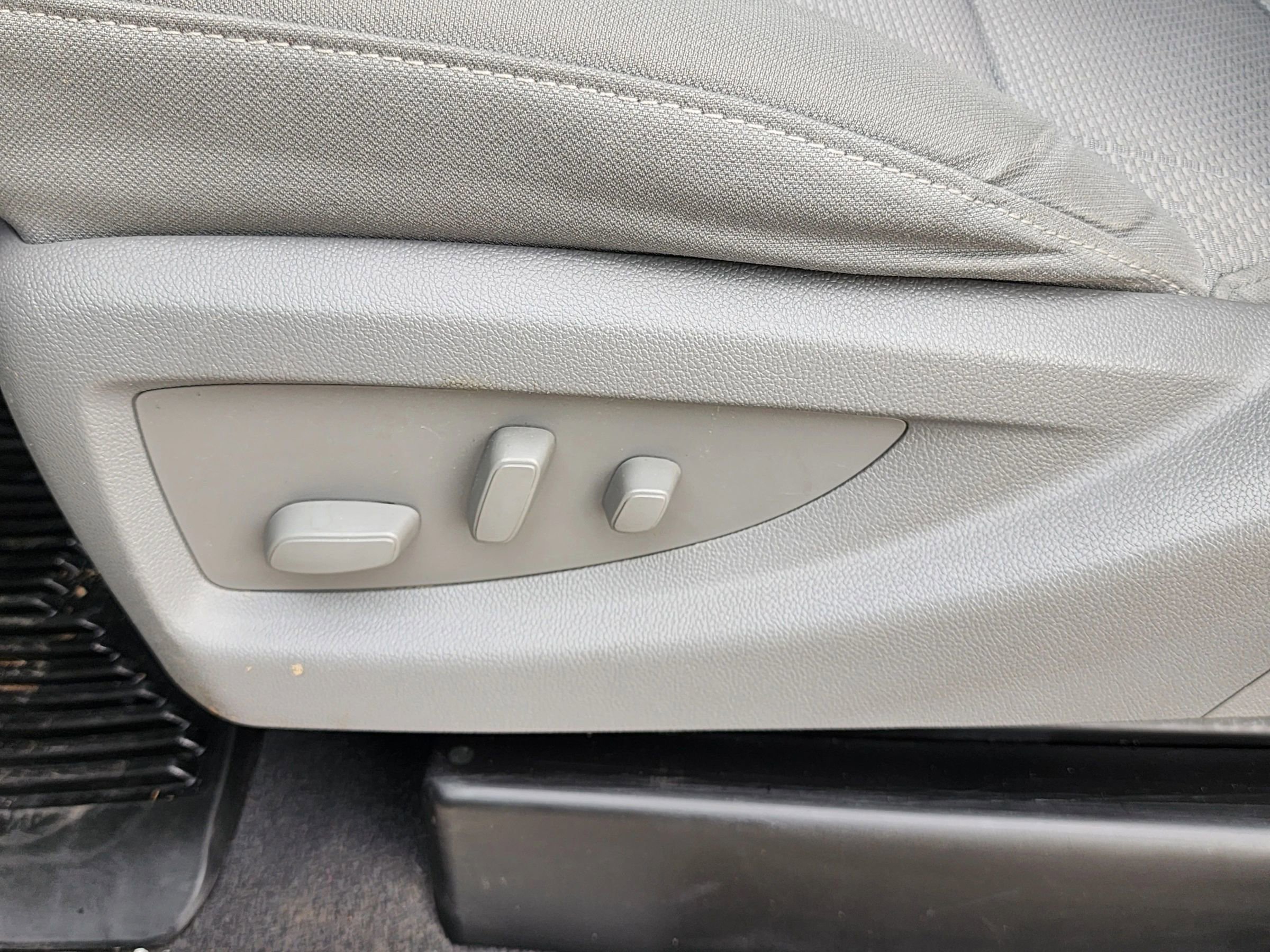 Used 2019 Chevrolet Silverado 2500 LT AWD/4WD image 26